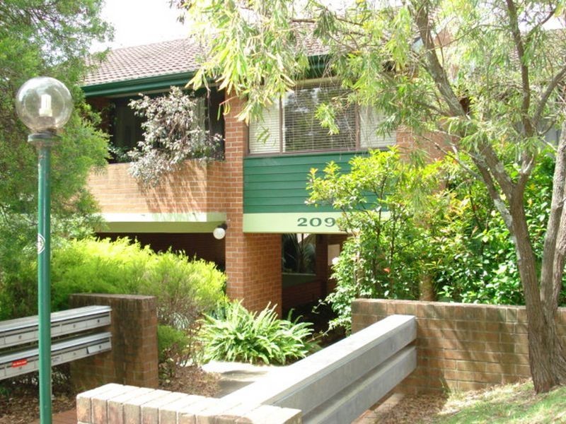 37/209 Waterloo Road, Marsfield NSW 2122