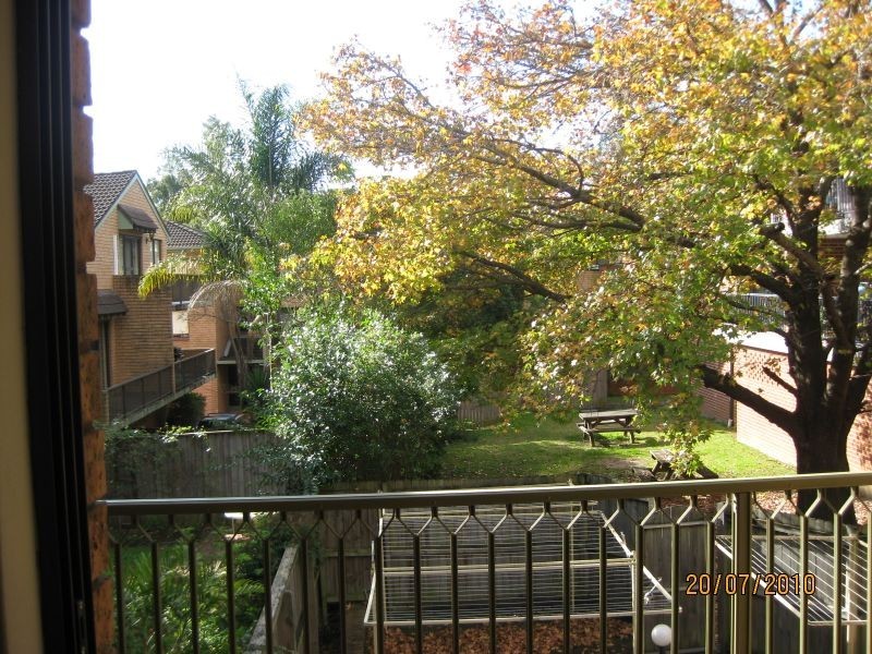 2/5 Robert Street, Telopea NSW 2117