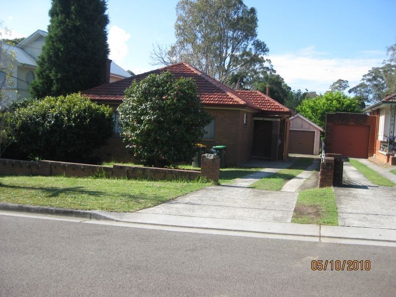 52 Russell Street, Denistone East NSW 2112