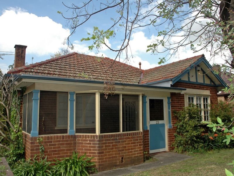 23 Tarrants Avenue, Eastwood NSW 2122
