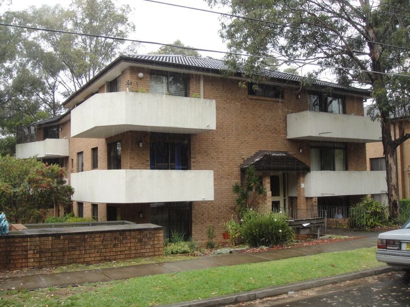 8/1A Doomben Avenue, Eastwood NSW 2122