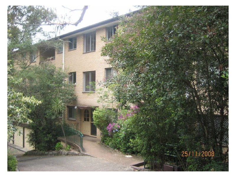 2/10 Lachlan Avenue, North Ryde NSW 2113