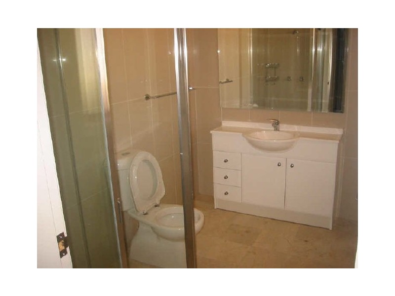 2/43 Essex Street, Epping NSW 2121