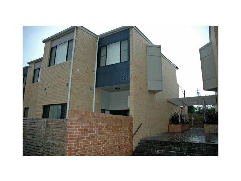 8/2 Charles Street, Carlingford NSW 2118