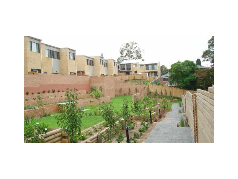 8/2 Charles Street, Carlingford NSW 2118