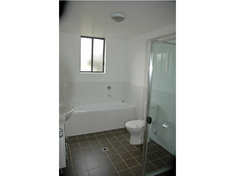 8/26-30 Stewart Street, Ermington NSW 2115