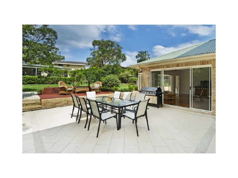 16 Bailey Crescent, North Epping NSW 2121