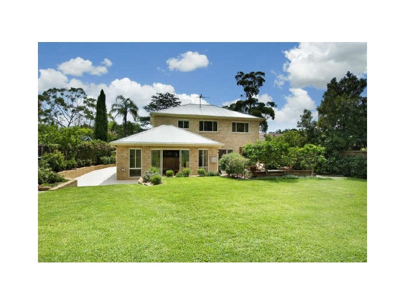 16 Bailey Crescent, North Epping NSW 2121