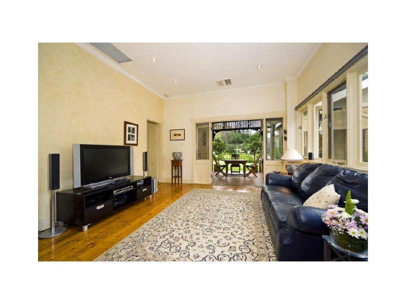 54 Essex Street, Epping NSW 2121