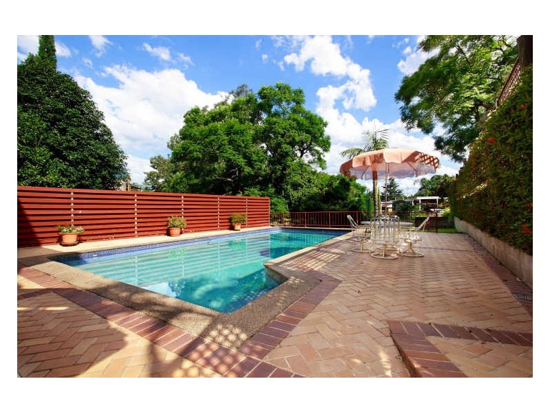 64 Pennant Avenue, Denistone NSW 2114