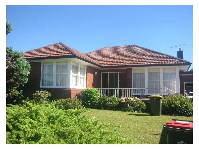 16 Fernhill Ave, Epping NSW 2121