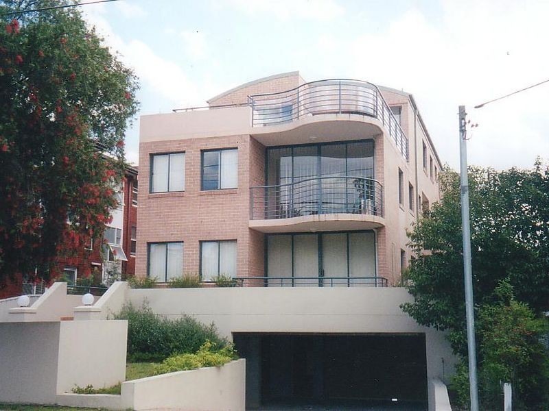 2/590 Blaxland Road, Eastwood NSW 2122