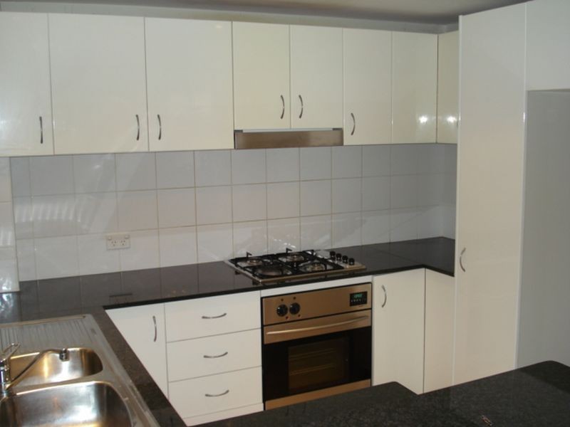 2/590 Blaxland Road, Eastwood NSW 2122