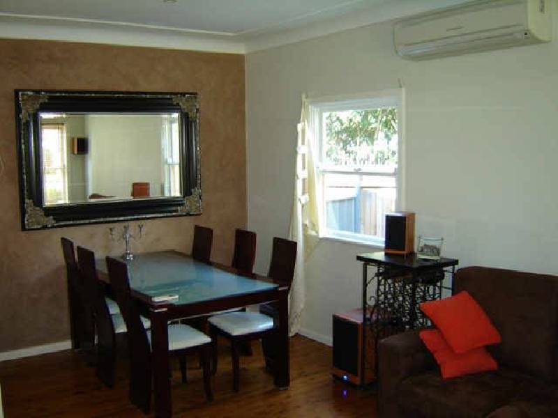 6 Eyles Avenue, Epping NSW 2121