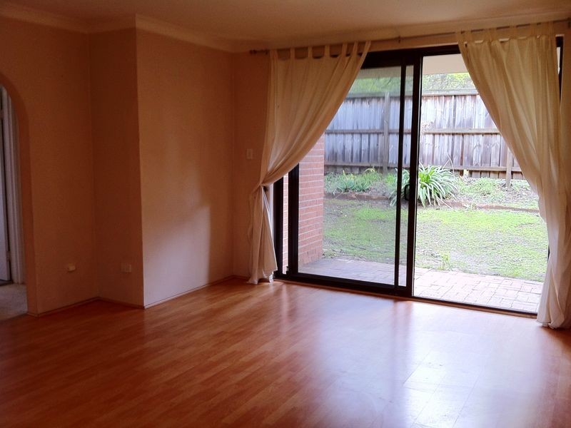 8/209 Waterloo Road, Marsfield NSW 2122