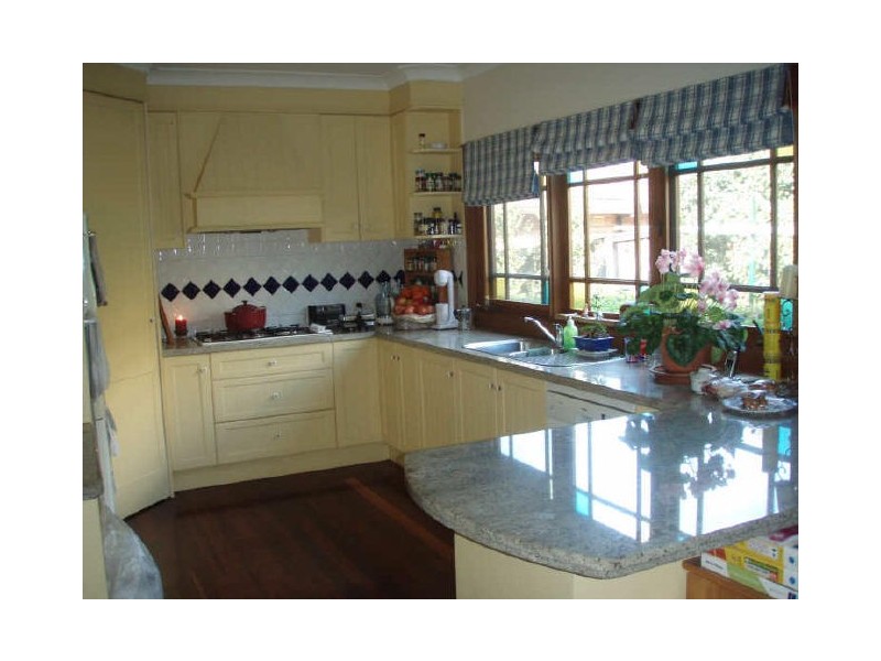 18 Clive Road, Eastwood NSW 2122