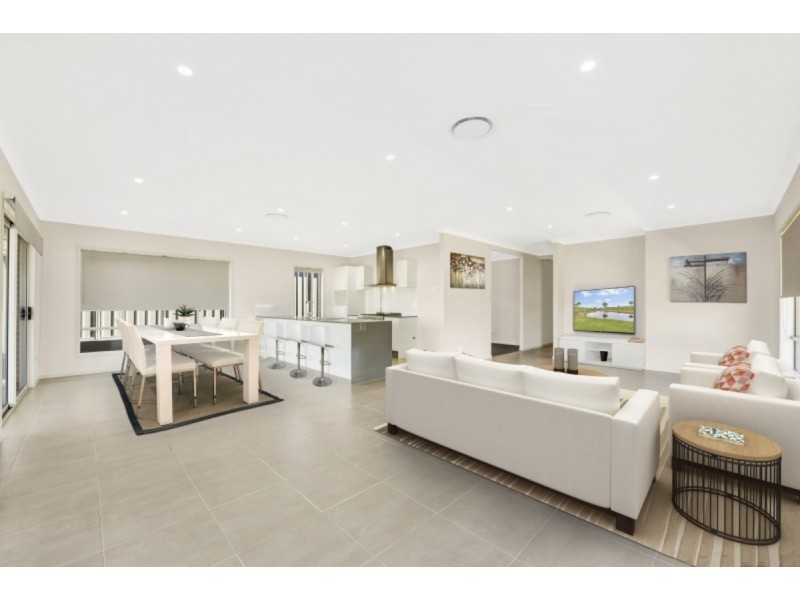 14 Barn Owl Avenue, Wadalba NSW 2259