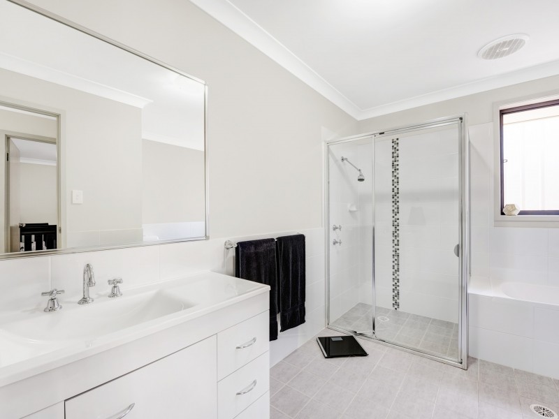 125 Mataram Road, Woongarrah NSW 2259