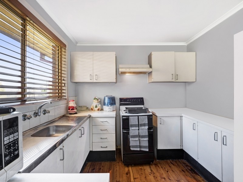 20 Hasluck Drive, Watanobbi NSW 2259