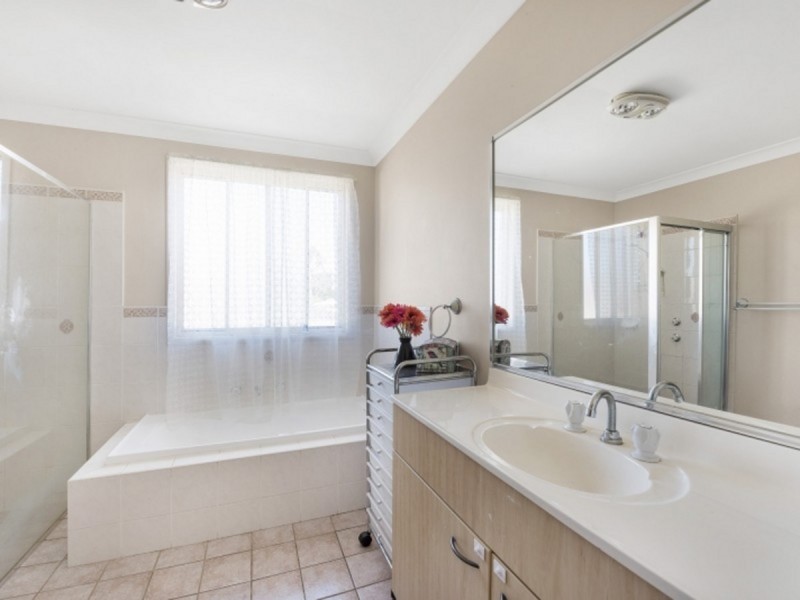 17 Highberry Street, Woongarrah NSW 2259