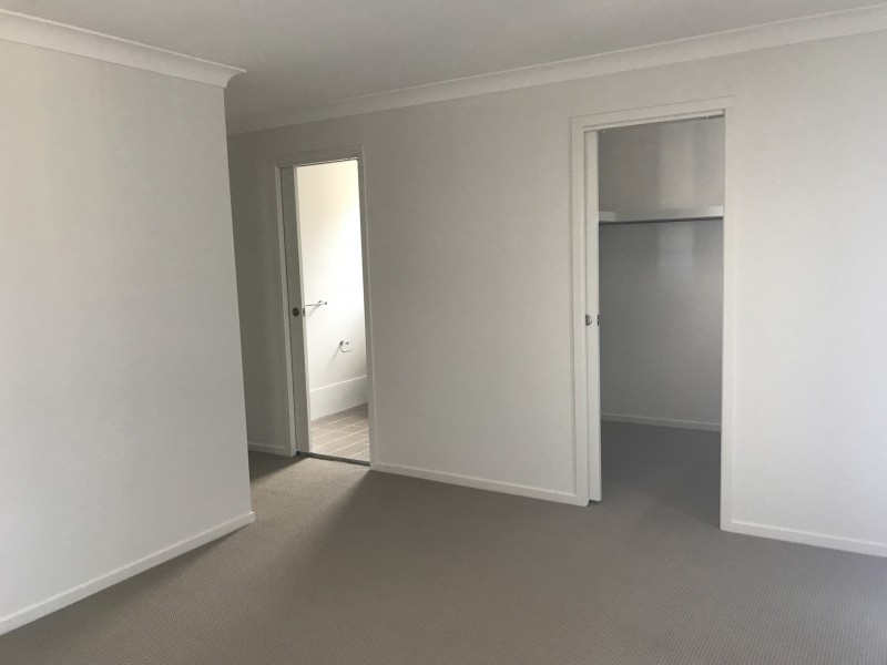 26 Corymbia Street, Croudace Bay NSW 2280