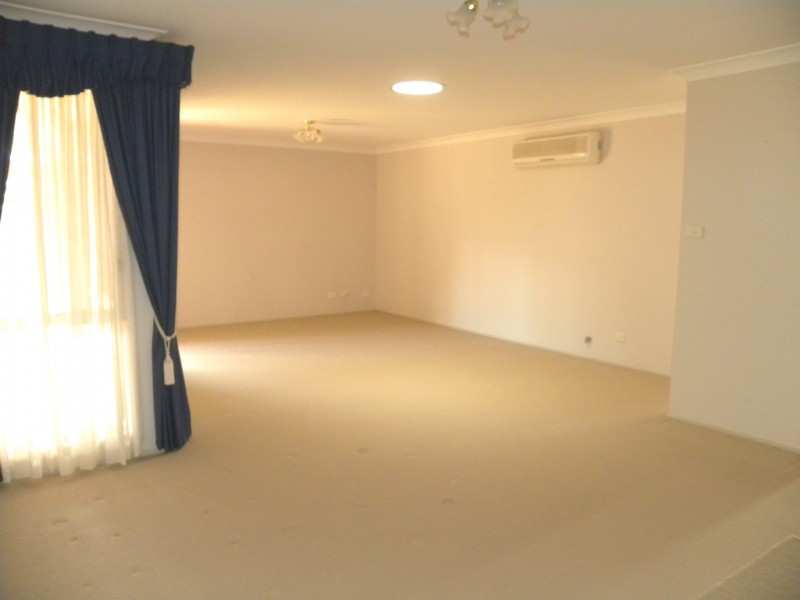 3 Honeygum Way, Mardi NSW 2259