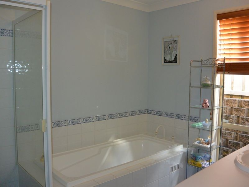 13 Riveroak Dr, Mardi NSW 2259