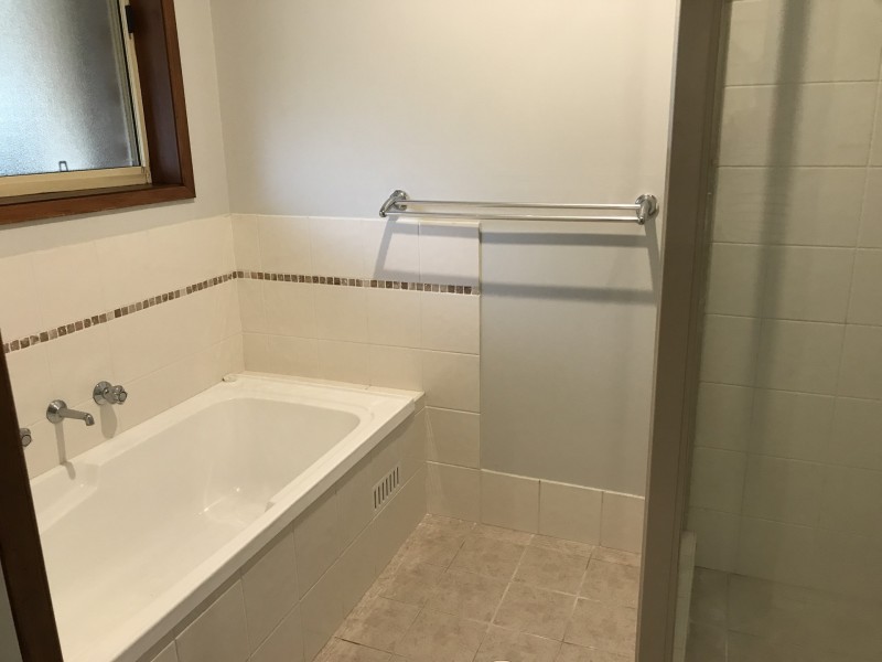 41 Robert Holl Rd, Ourimbah NSW 2258