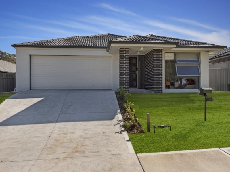 171 Johns Road, Wadalba NSW 2259
