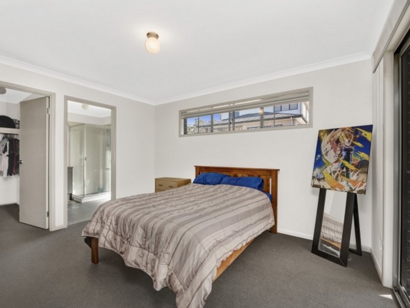 171 Johns Road, Wadalba NSW 2259
