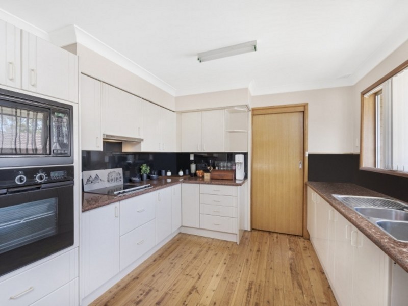 57 Northcott Avenue, Watanobbi NSW 2259