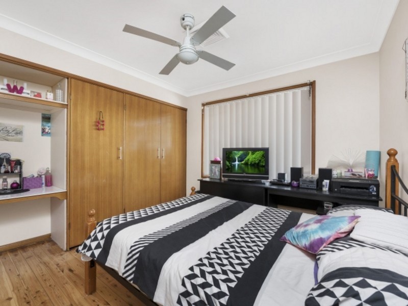 57 Northcott Avenue, Watanobbi NSW 2259