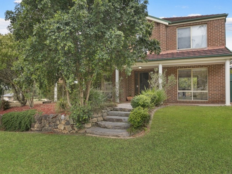 10 The Grove, Watanobbi NSW 2259