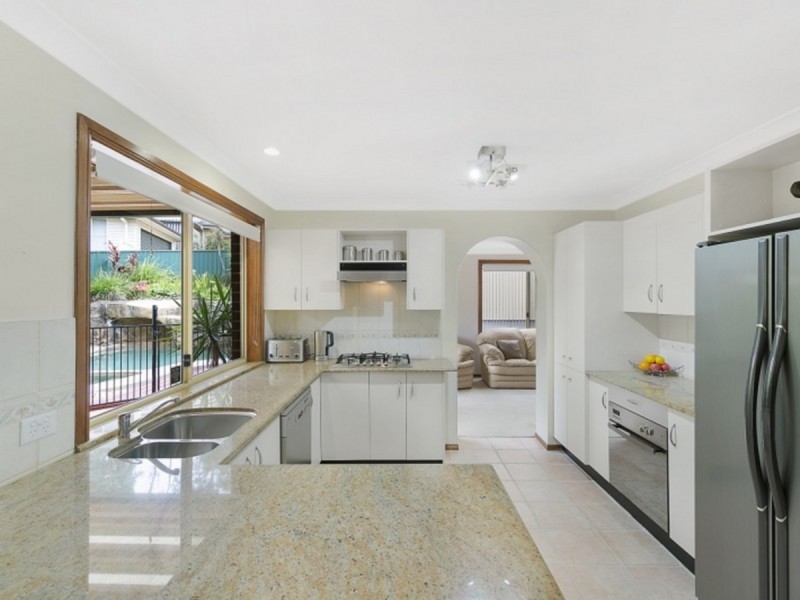 10 The Grove, Watanobbi NSW 2259