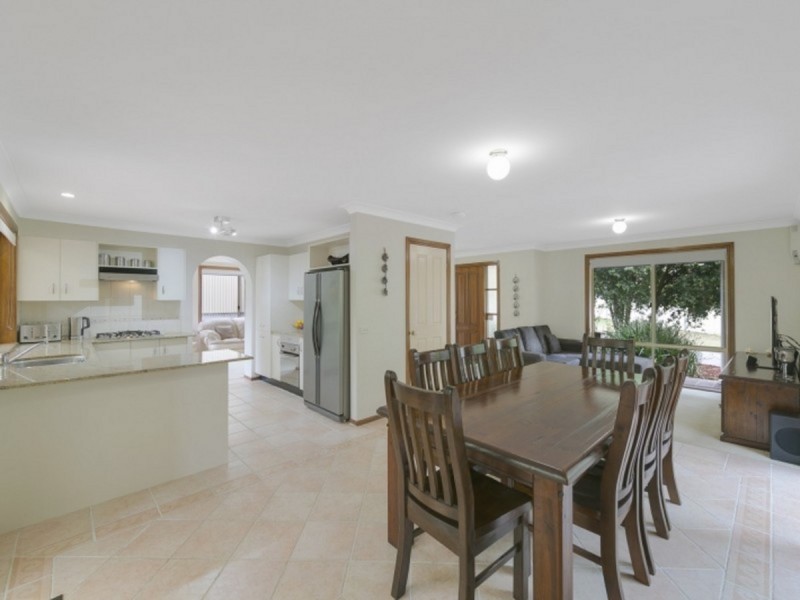 10 The Grove, Watanobbi NSW 2259