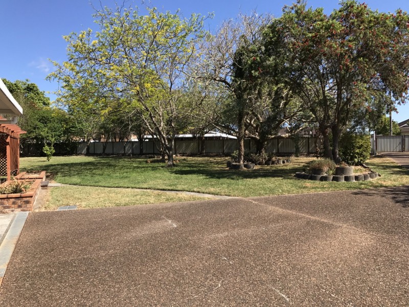 10 Aldenham Road, Warnervale NSW 2259