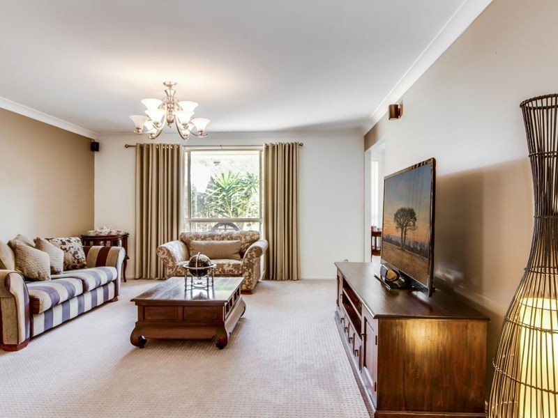 9 Greenhaven Circuit, Woongarrah NSW 2259