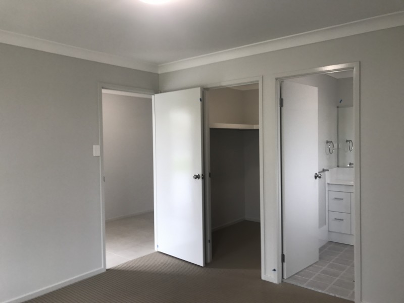 6A Cams Boulevard, Summerland Point NSW 2259