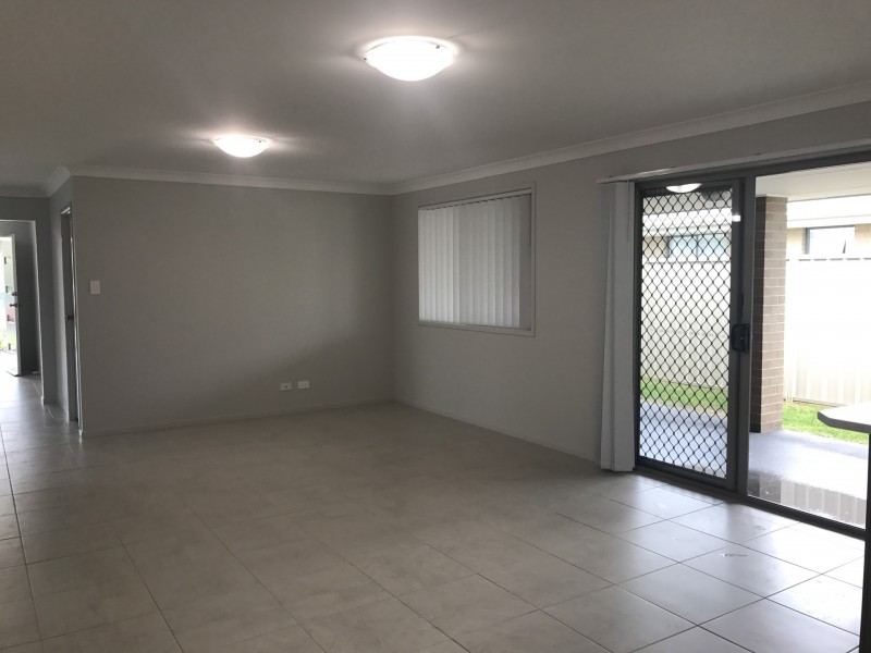 6A Cams Boulevard, Summerland Point NSW 2259