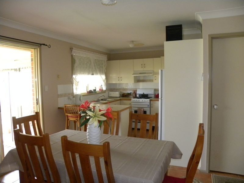 6 Betty Anne Place, Mardi NSW 2259