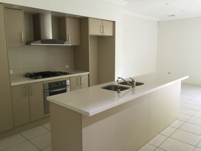 11 Sandstone Circuit Kooindah Wat, Wyong NSW 2259