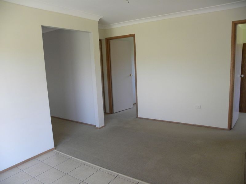 11 Glading Close, Lake Haven NSW 2263