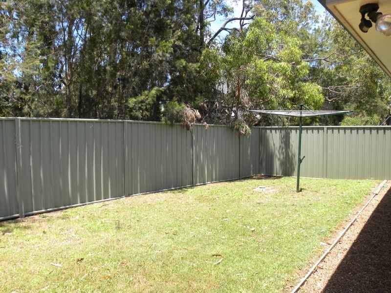 4 Pinehurst Way, Blue Haven NSW 2262