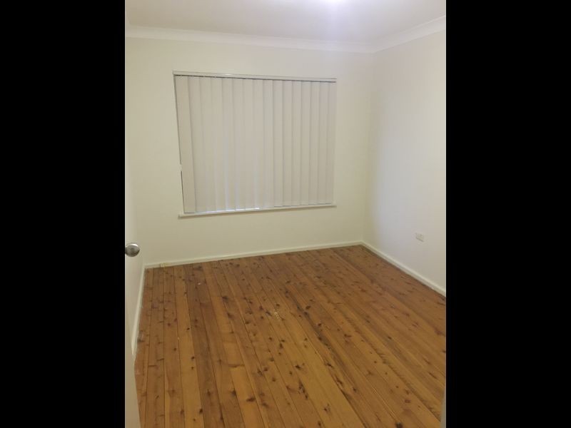 12 Gavenlock Rd, Tuggerah NSW 2259