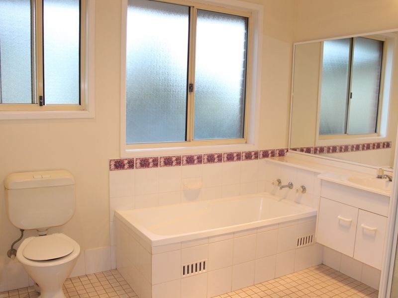 40 Guardian Road, Watanobbi NSW 2259