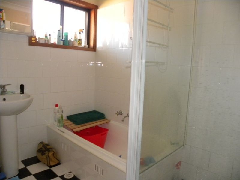 48 Dunrossil Ave, Watanobbi NSW 2259