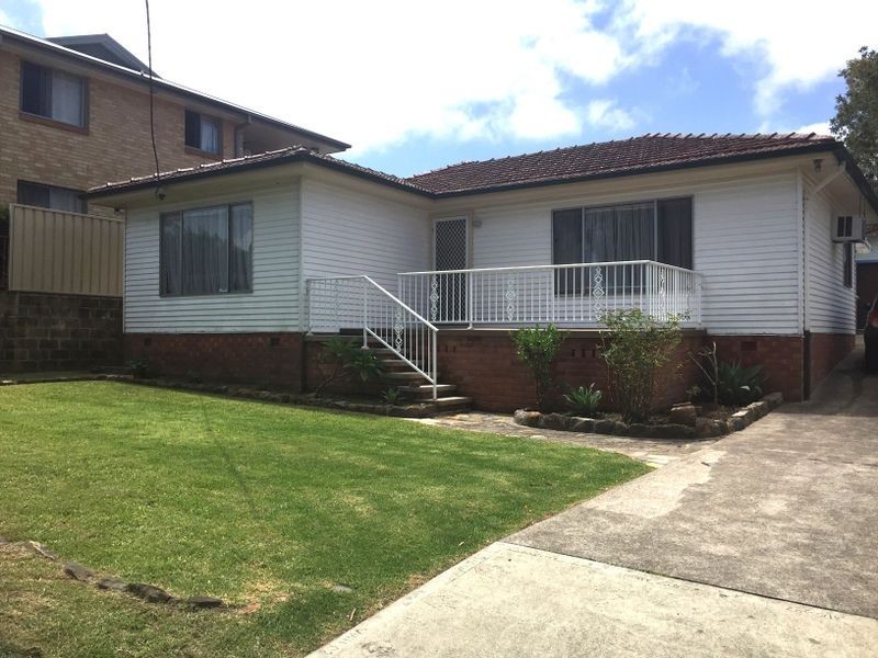 11 North Road, Wyong NSW 2259