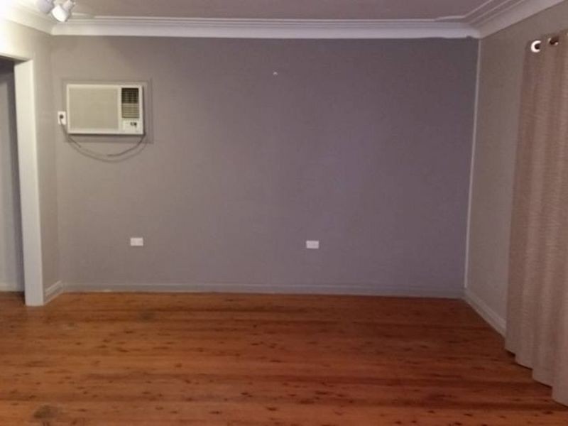 11 North Road, Wyong NSW 2259