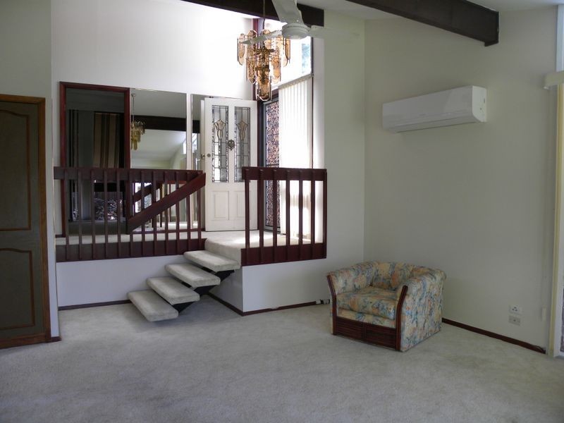 14 Bel-Hilton Parade, West Gosford NSW 2250