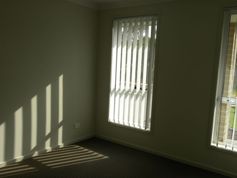 6 Rein Drive, Wadalba NSW 2259